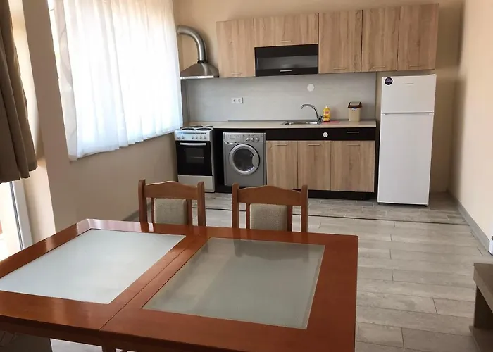 борис *