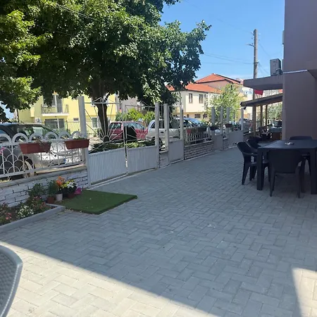 борис Apartament Rawda